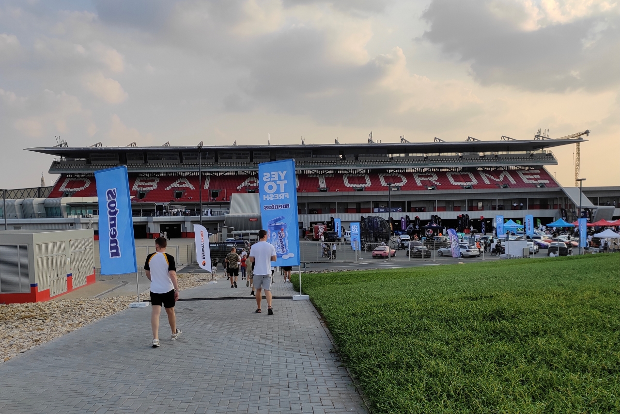 Dubai Autodrome track fan stands