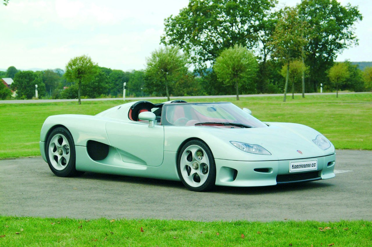 Koenigsegg CC8S chassis 003 in its original Nordic Ice Green shade